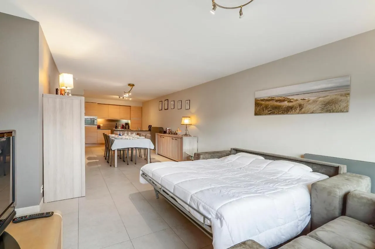 Luxury Apartment With Garden Close To The Beach 오스텐드 벨기에