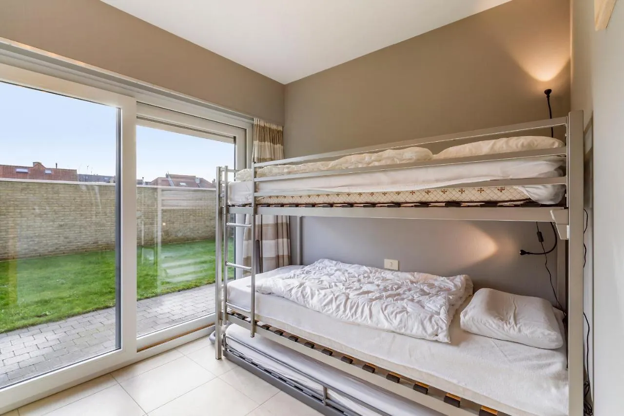 Luxury Apartment With Garden Close To The Beach 오스텐드 벨기에