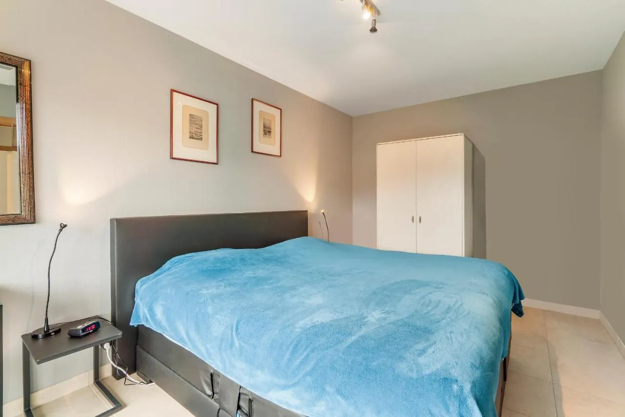 Luxury Apartment With Garden Close To The Beach 오스텐드
