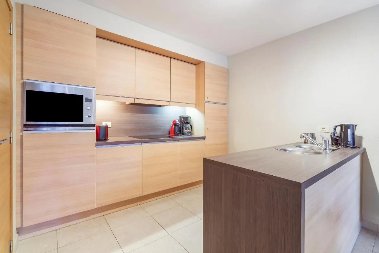 Luxury Apartment With Garden Close To The Beach 오스텐드 0*,  벨기에